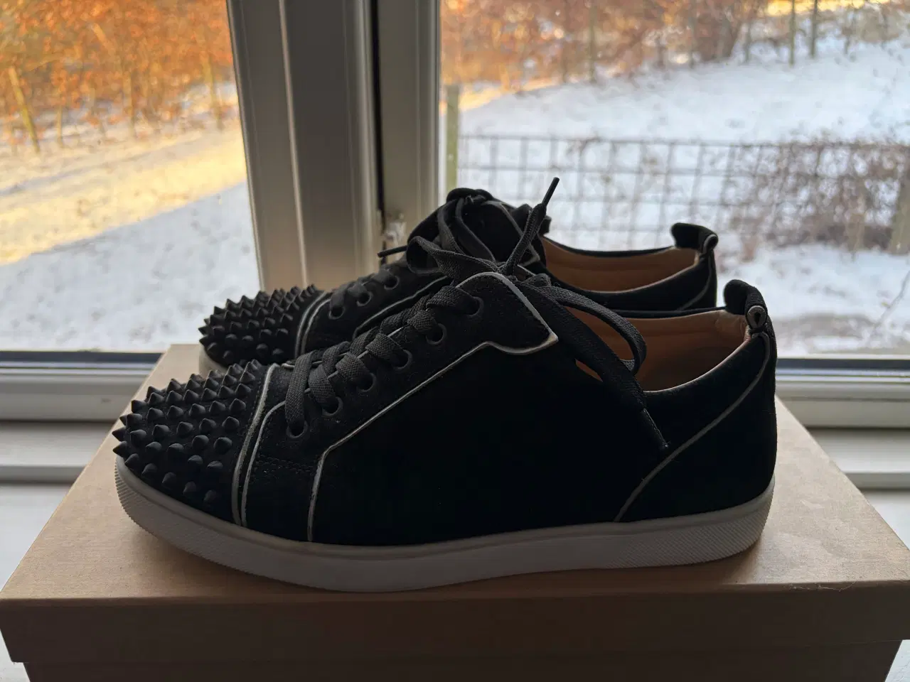 Billede 5 - Næsten ubrugte Christian louboutin