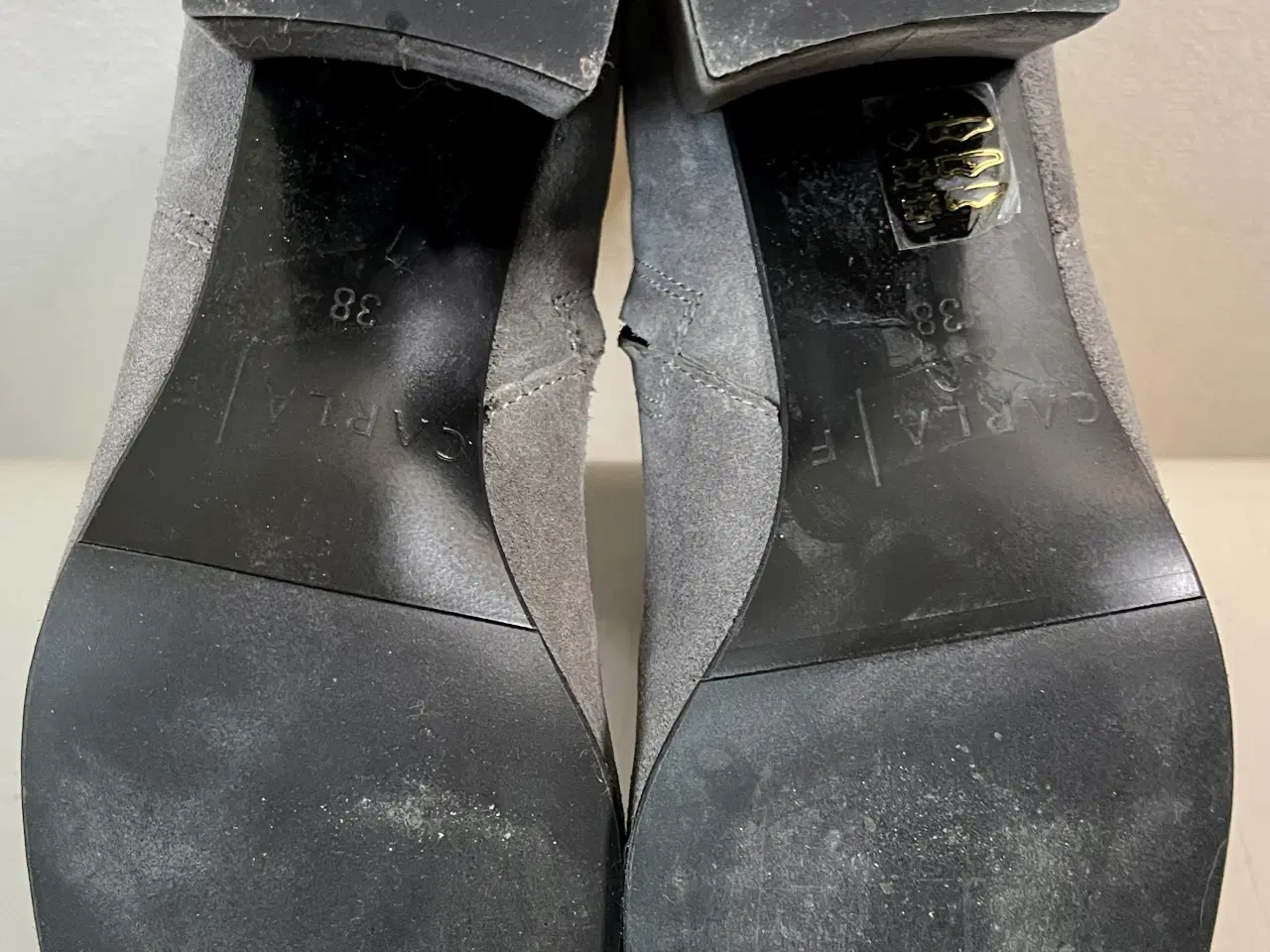 Billede 6 - Carla F, grå støvler, str 38