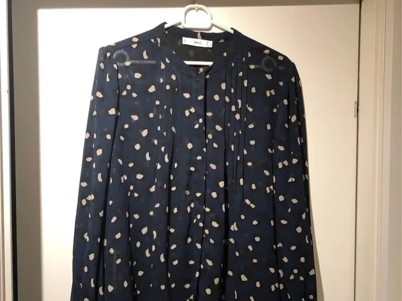 Billede 1 - MNG Bluse Str. L