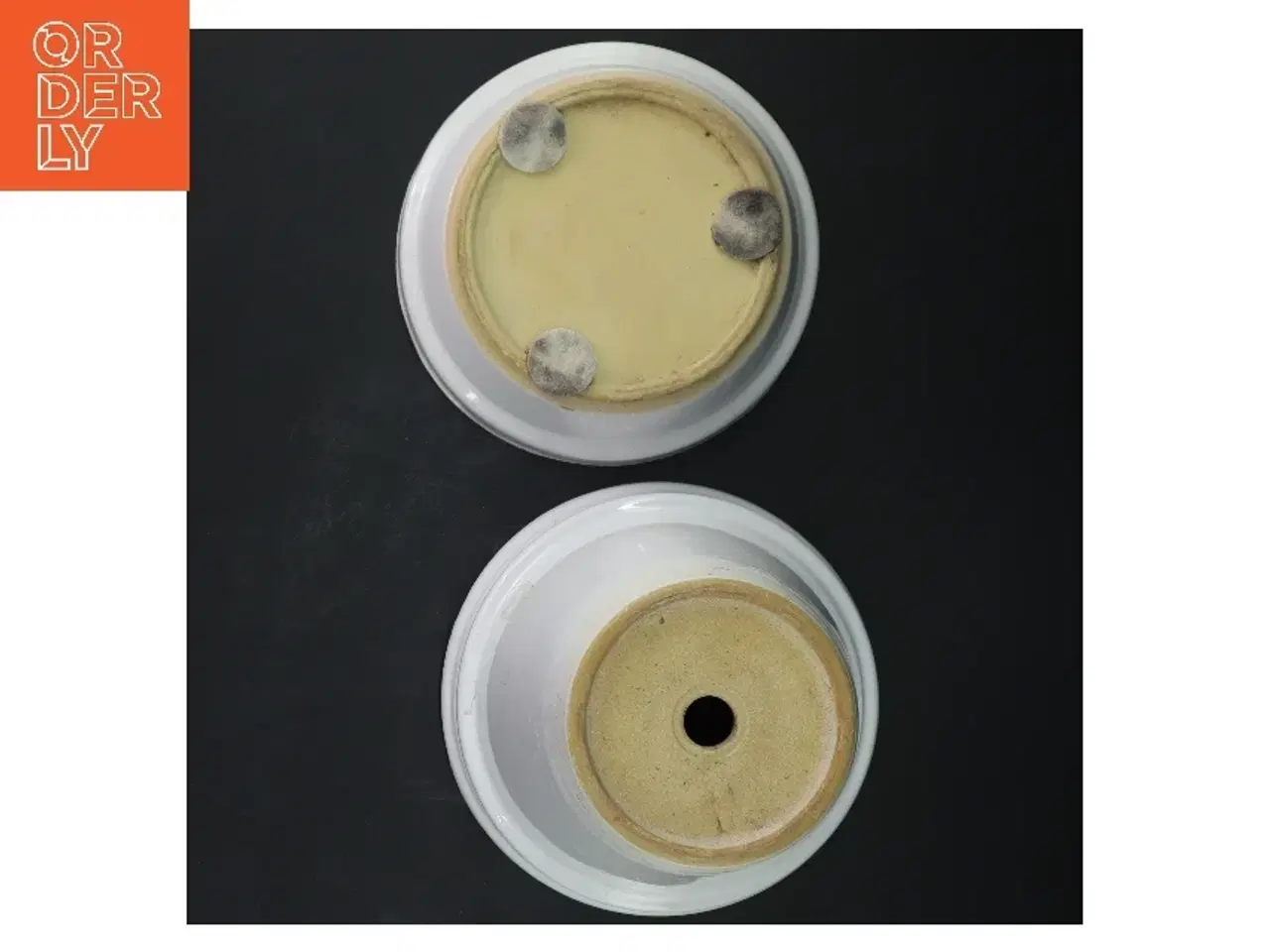 Billede 2 - Hvid urtepotte med underskål Grønland (str. Ø 15,5 cm)