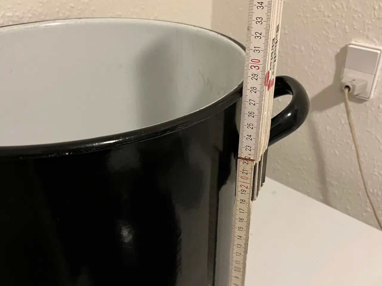 Billede 4 - Stor emaljegryde 30 L sælges