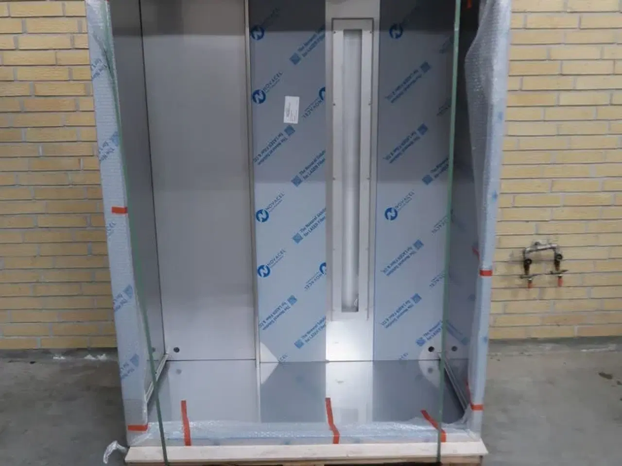 Billede 1 - Emfang med lys - UBRUGT