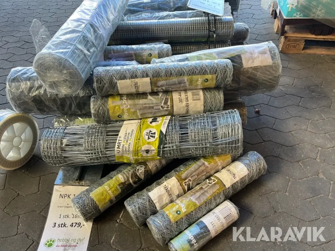 Billede 7 - Lot - hegn, vejsalt, pæle og øvrigt 3 paller