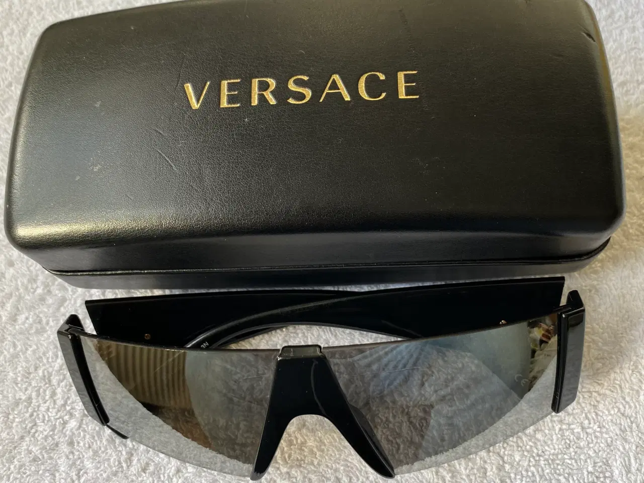 Billede 4 - Solbrille versace, herre