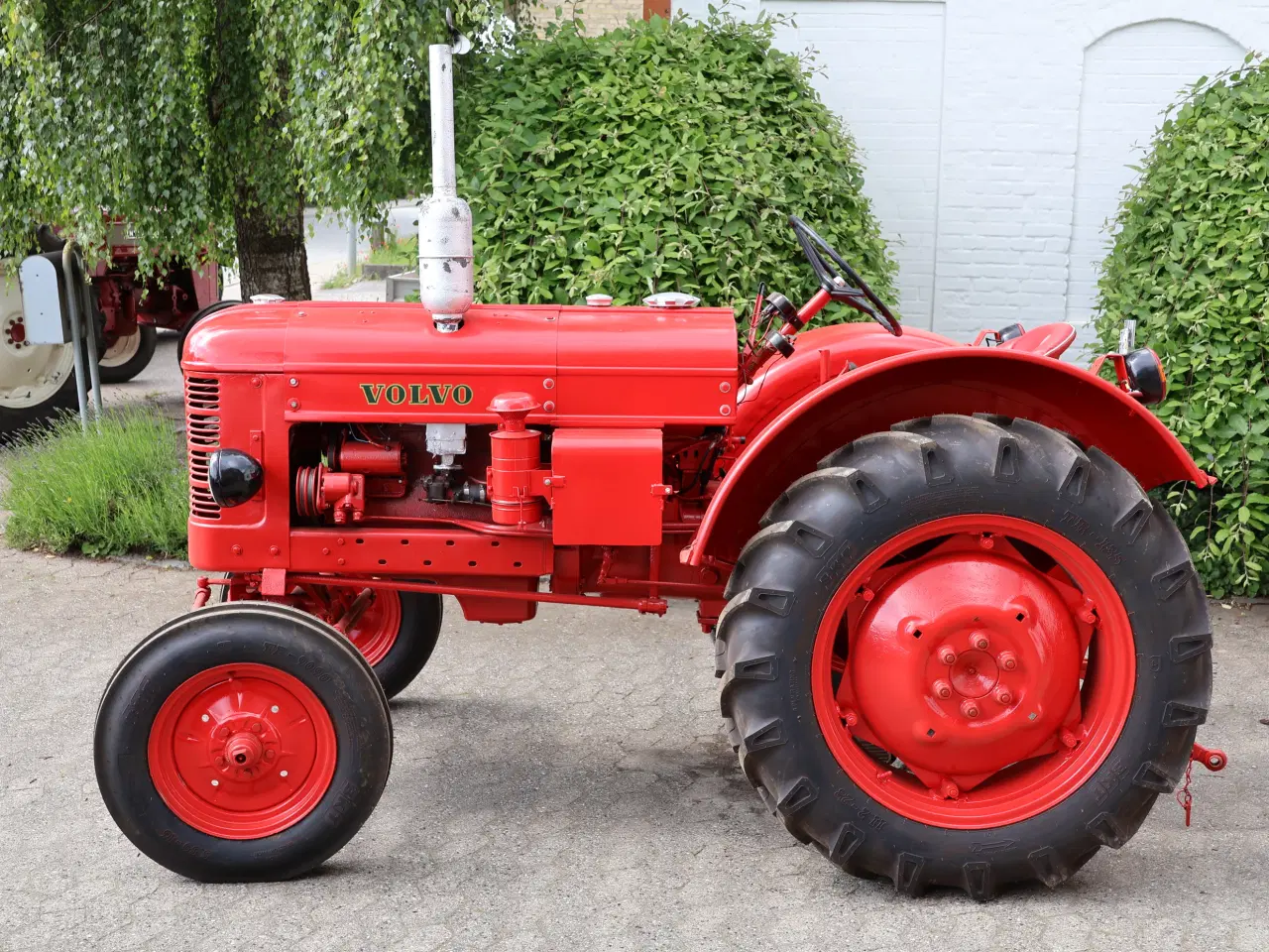 Billede 2 - Volvo T-25 B, 4 cylinder Benzin