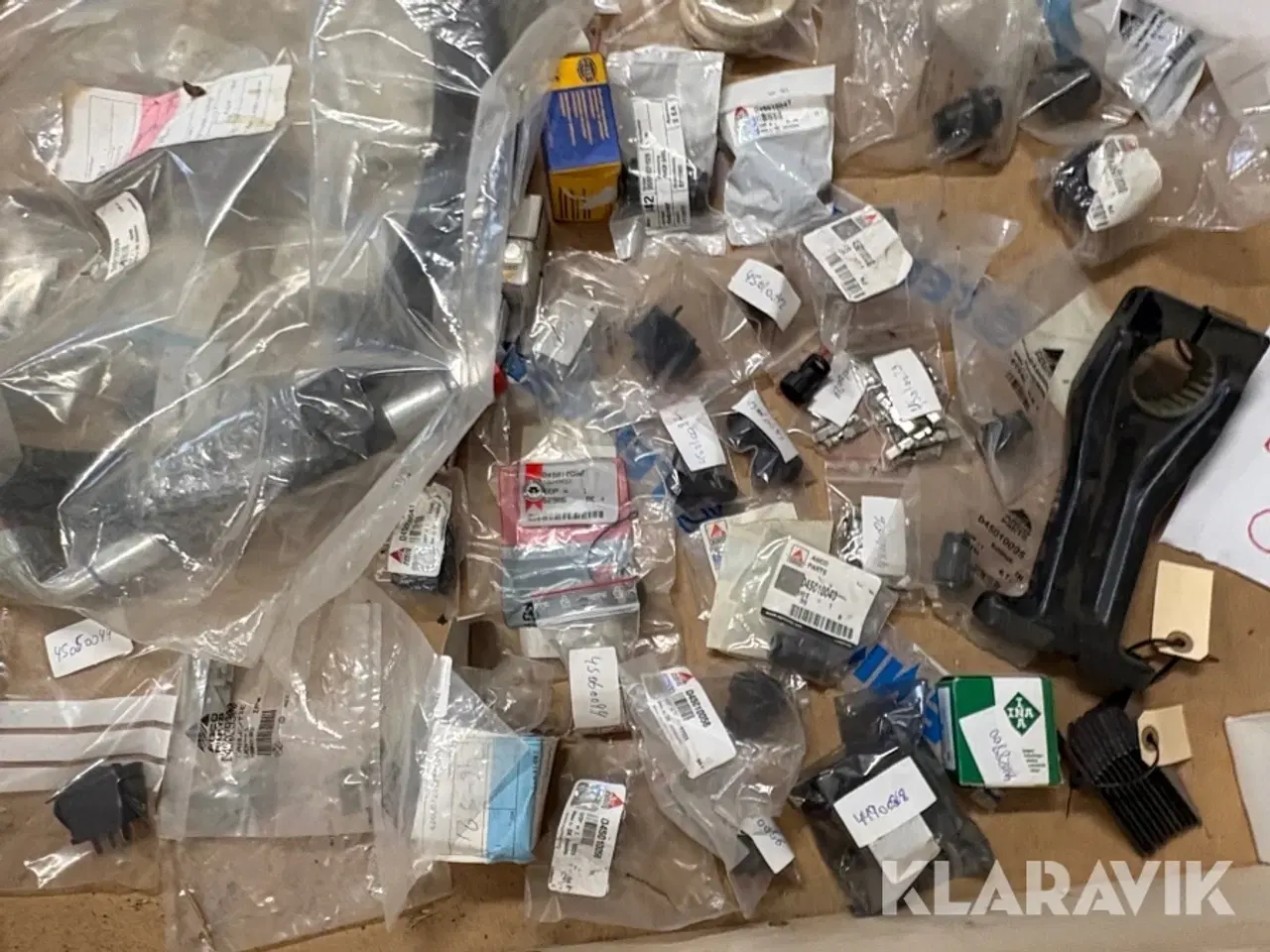 Billede 8 - 5 paller assorteret Reservedele