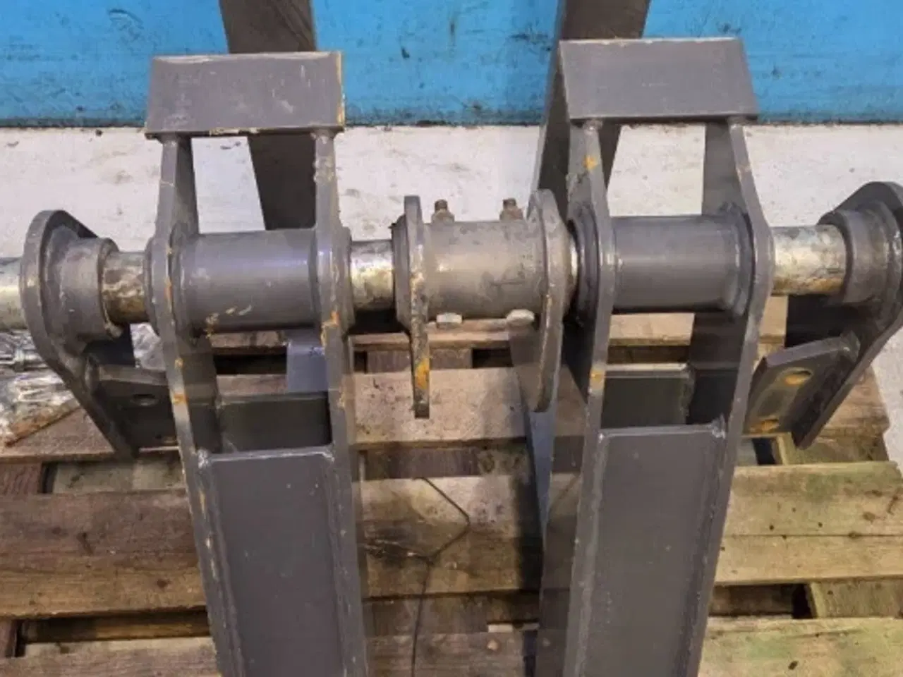 Billede 17 - New Holland B115C Pallegafler Kit 87310367