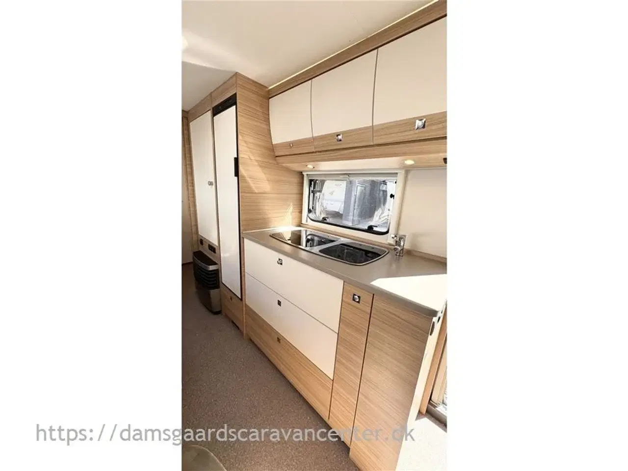Billede 11 - 2019 - Dethleffs Camper 560 FMK   Dobbeltseng-Køjer-Gulvtemp.-Mover-Telt