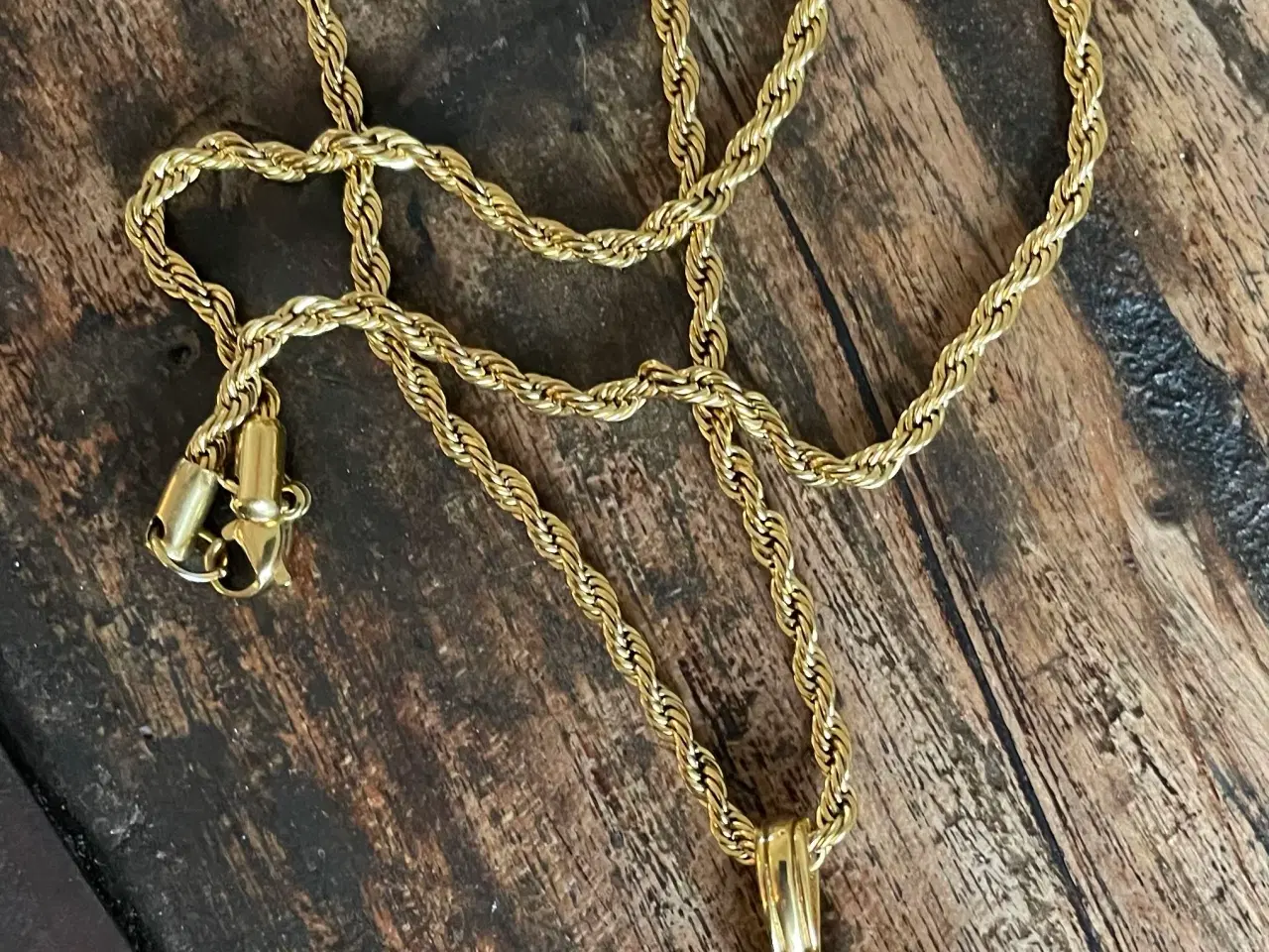 Billede 4 - Forskellige 14kt goldfilled halskæder med kors