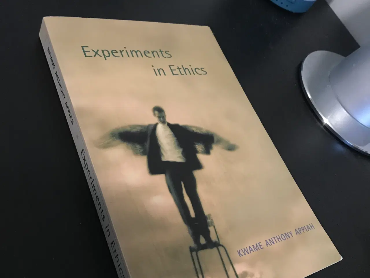 Billede 3 - Experiments in Ethics - Kwame Anthony Appiah