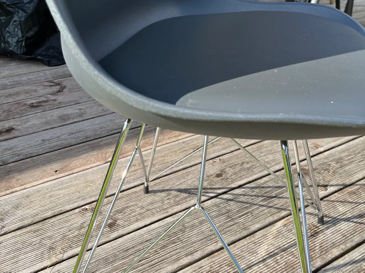 Billede 1 - Spisebordsstole med stålben