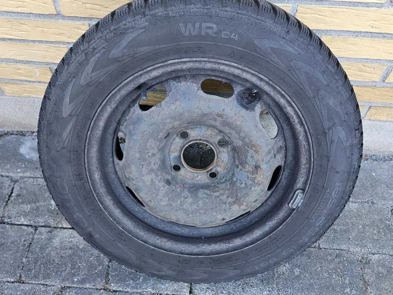 Billede 4 - Vinterdæk med fælge 4 stk