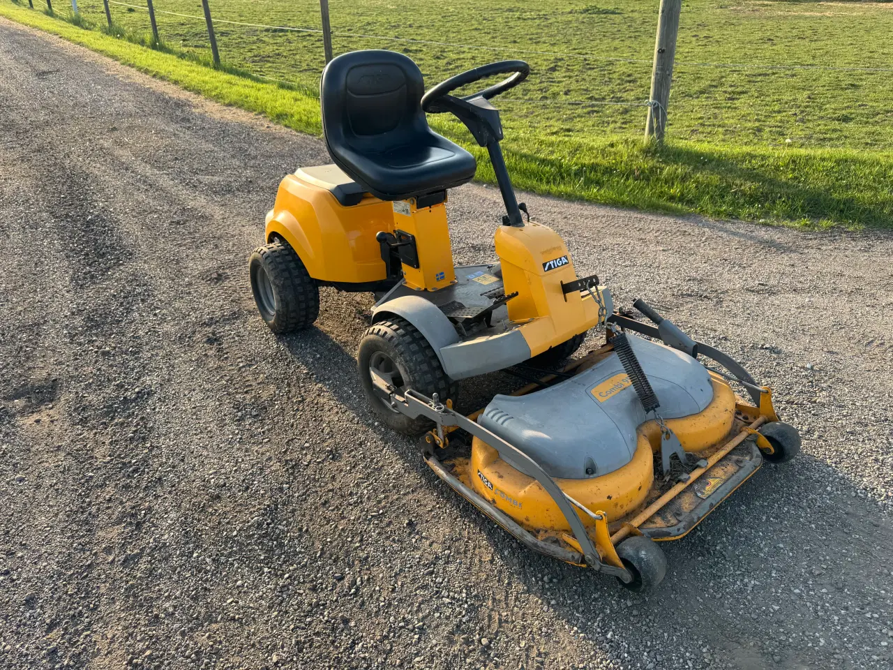 Billede 2 - Havetraktor. Stiga park compact 4x4