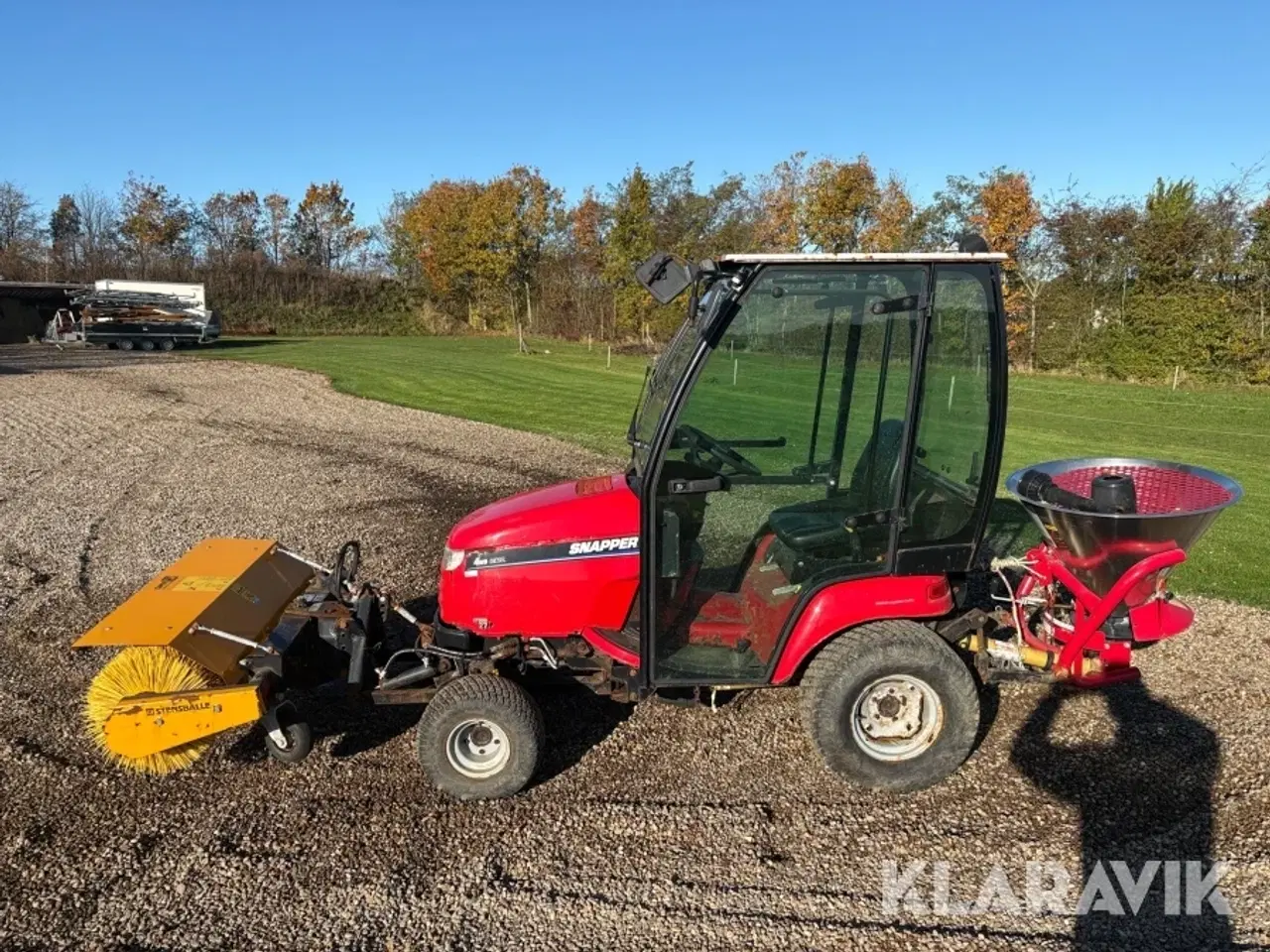 Billede 2 - Minitraktor Snapper GT600 4WD med tilbehør