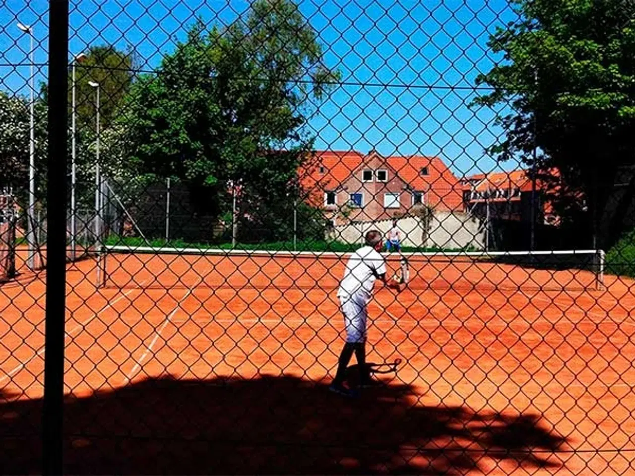Billede 7 - Tenniskursus for begyndere!! Vejgaard. Øgade.