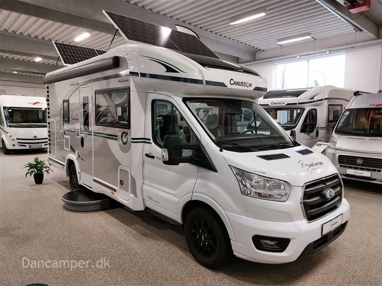 Billede 5 - 2024 - Chausson 660 Titanium ULTIMATE   UNDER KLARGØRING! Chausson 660 Titanium ULTIMATE, Elcykelholder, Lithiumbatterier, Induktionsplade, 3000W inverter