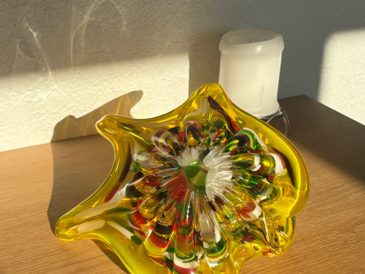 Billede 14 - Smuk vintage Murano-style glas-skulptur – gul fugl