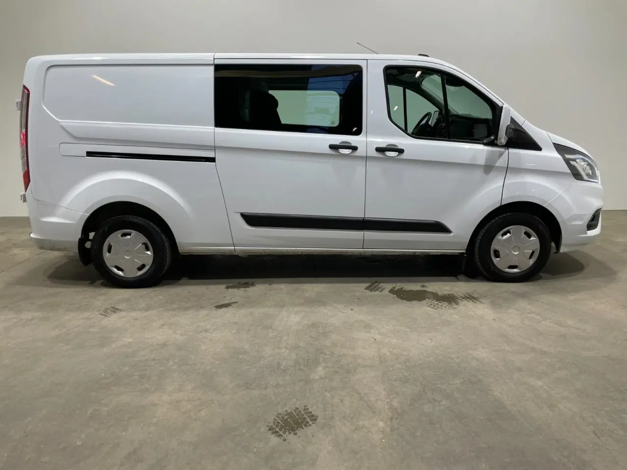 Billede 4 - Ford Transit Custom 300L 2,0 TDCi 130 Trend Mandskabsvogn