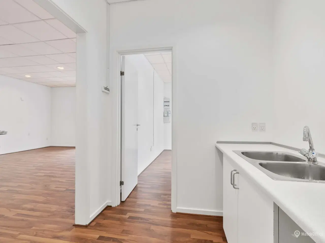 Billede 6 - Går du med drømmen om egen butik eller cafe i et attraktivt indkøbsområde i Rungsted?