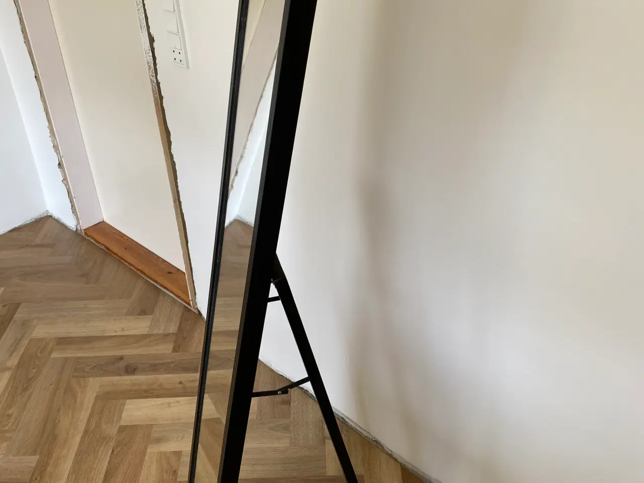 Billede 2 - Gulv Spejl, sort 150 X 40