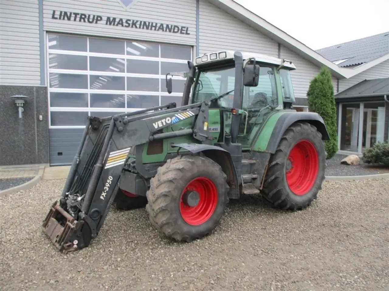 Billede 2 - Fendt 410 Vario med frontlæsser.