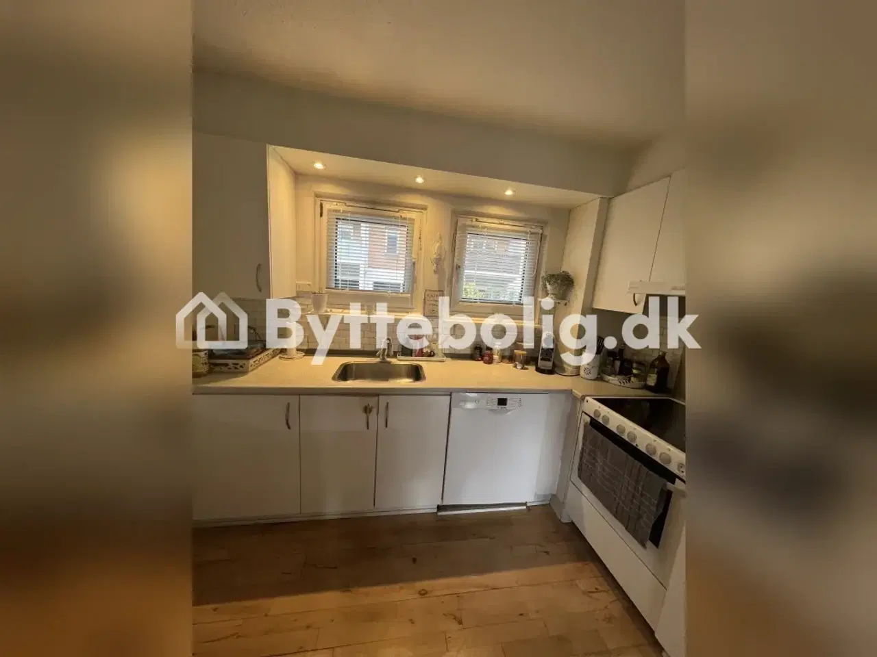 Billede 12 - Lækkert rumligt rækkehus ✨