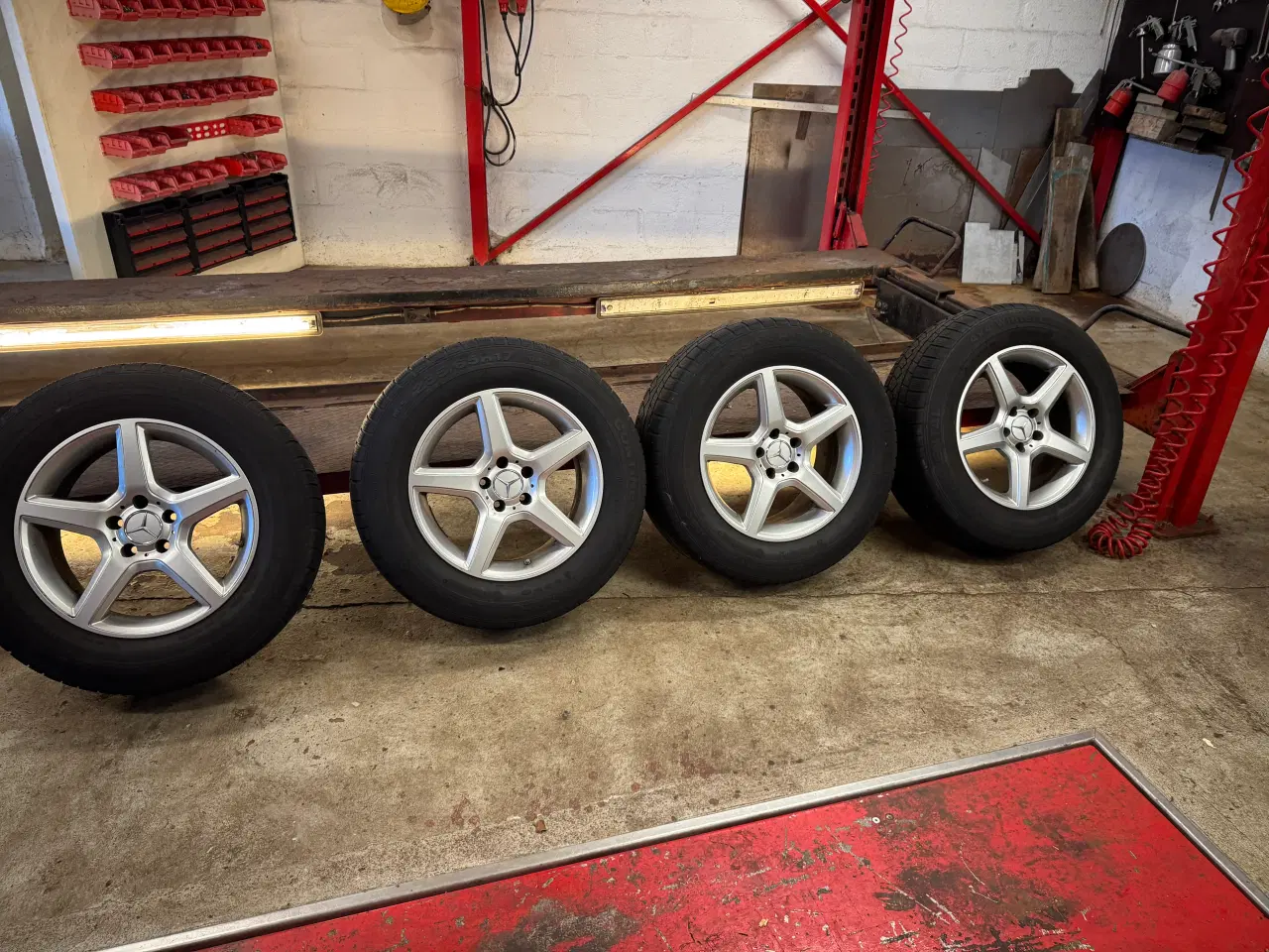 Billede 1 - Vinterhjul kørt på Mercedes glc