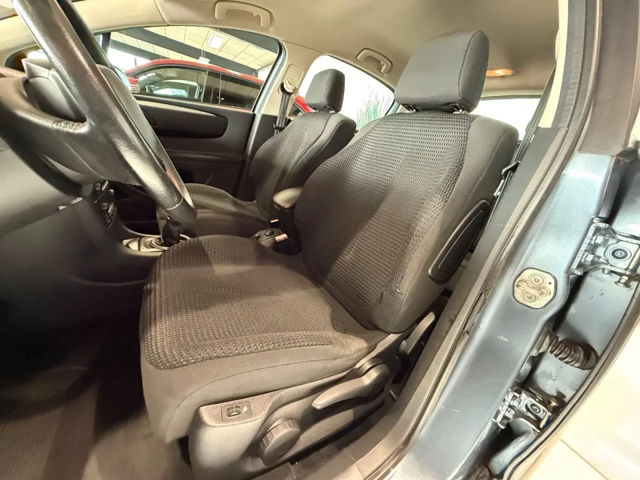 Billede 7 - Citroën C4 2,0 16V Prestige