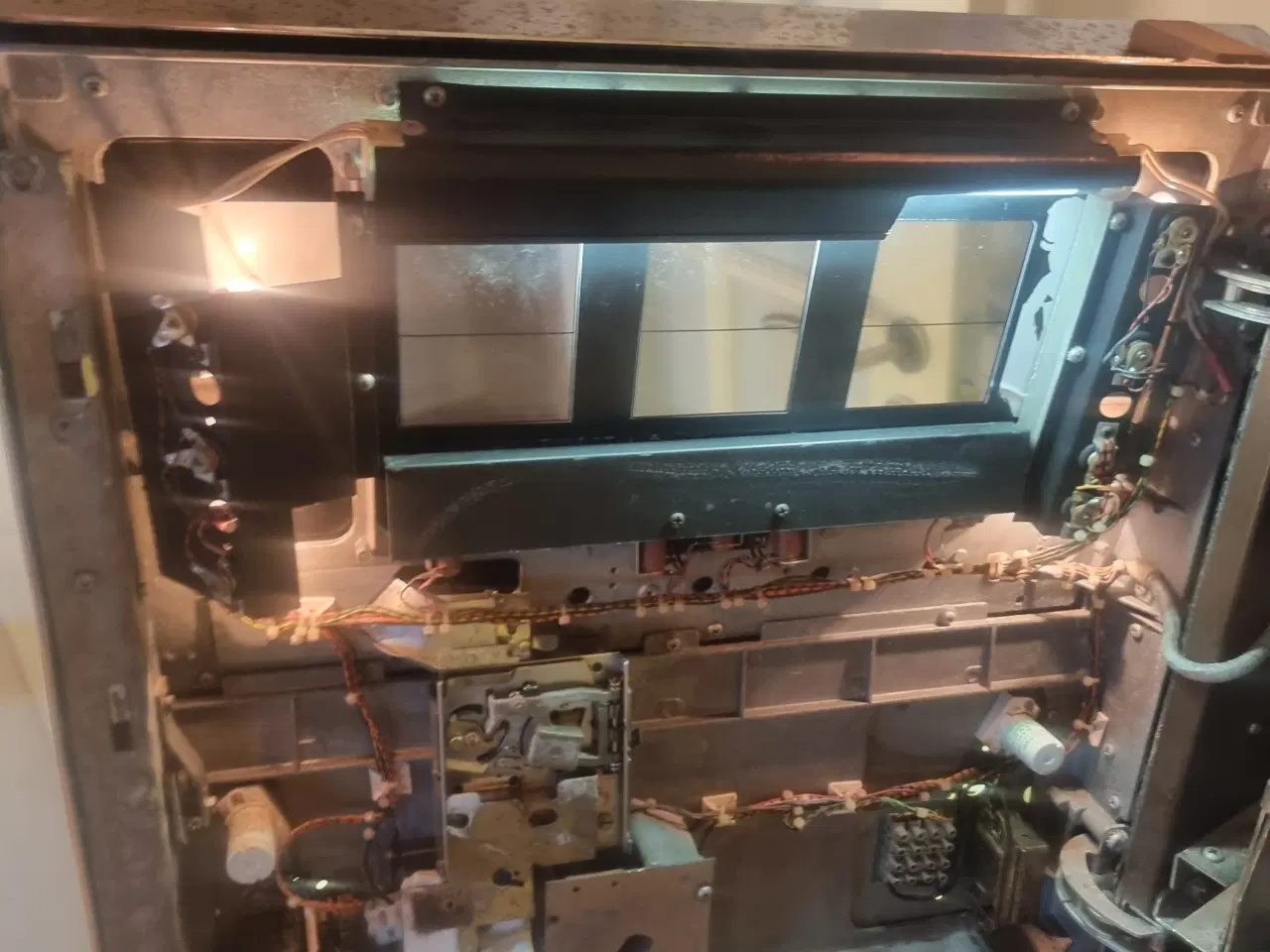 Billede 3 - Enarmede tyveknækt