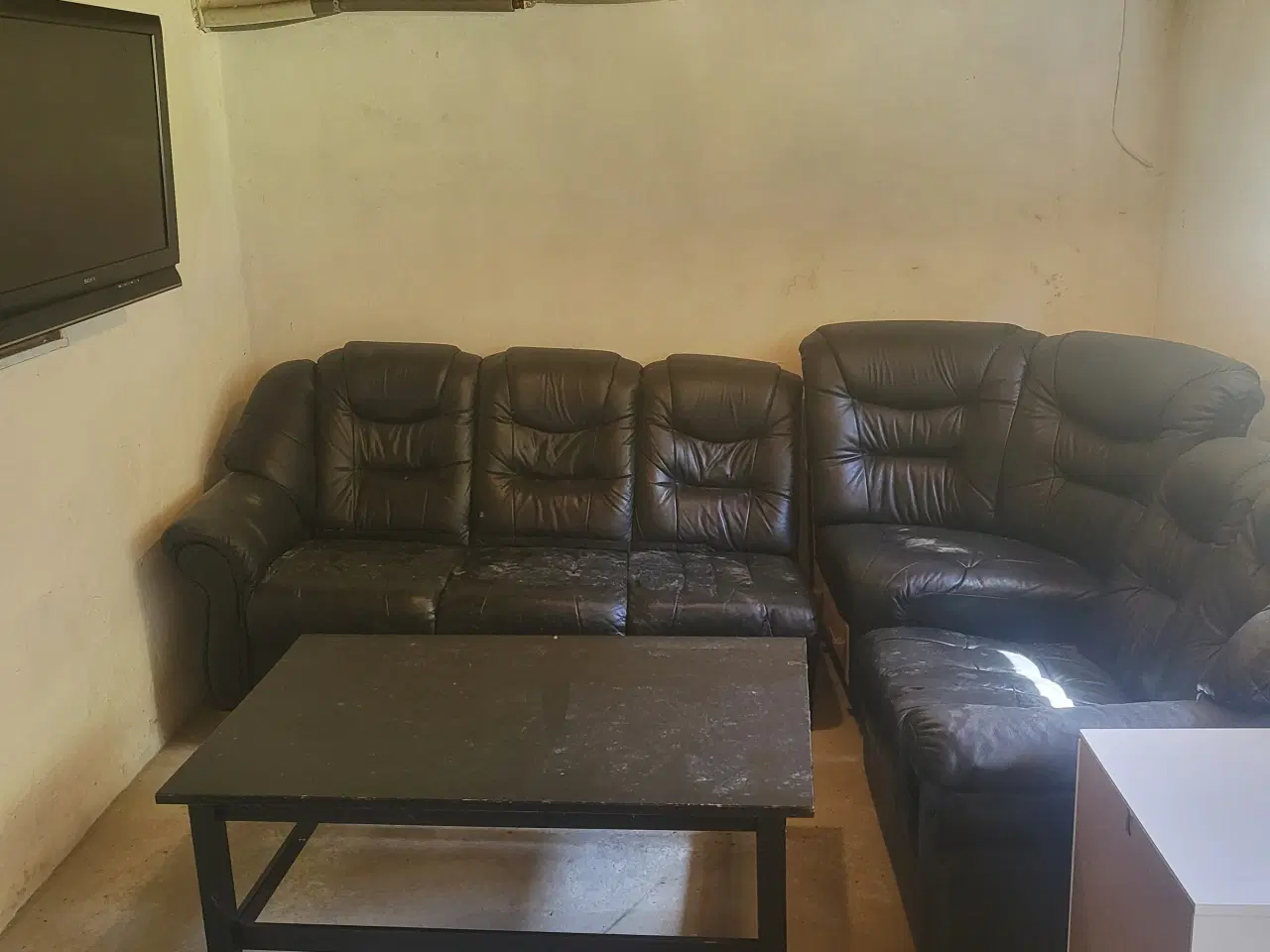Billede 2 - Hjørne Sofa med Bord
