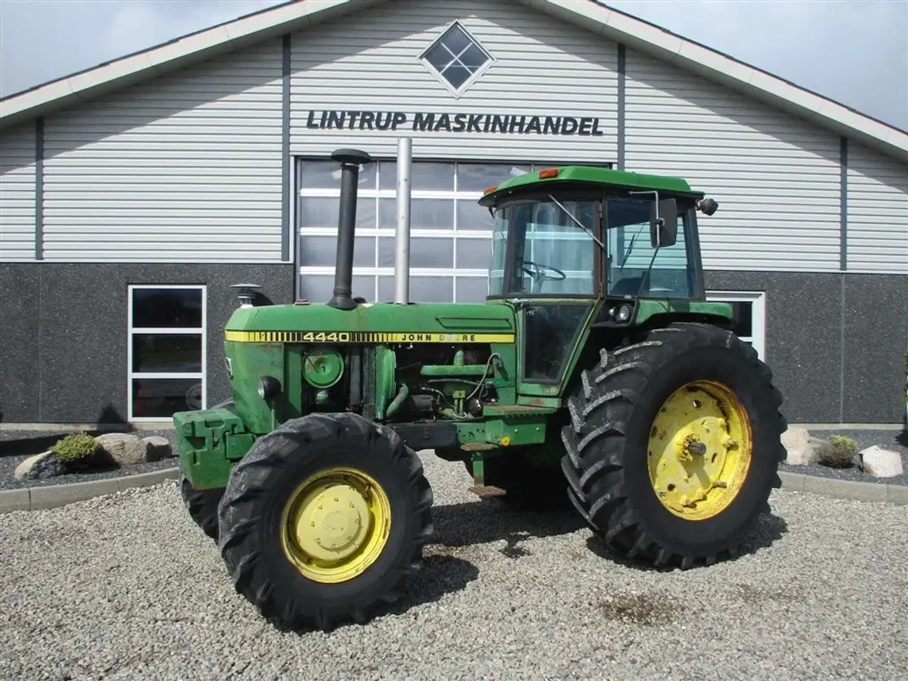 Billede 1 - John Deere 4430 En rigtig traktor som lyder godt