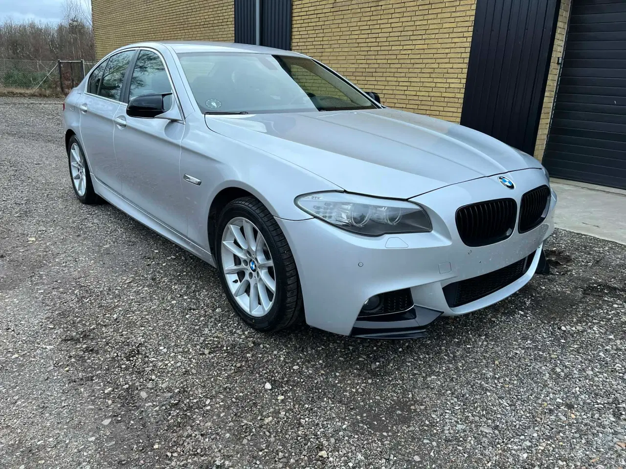 Billede 2 - Super flot 523I 3.0 