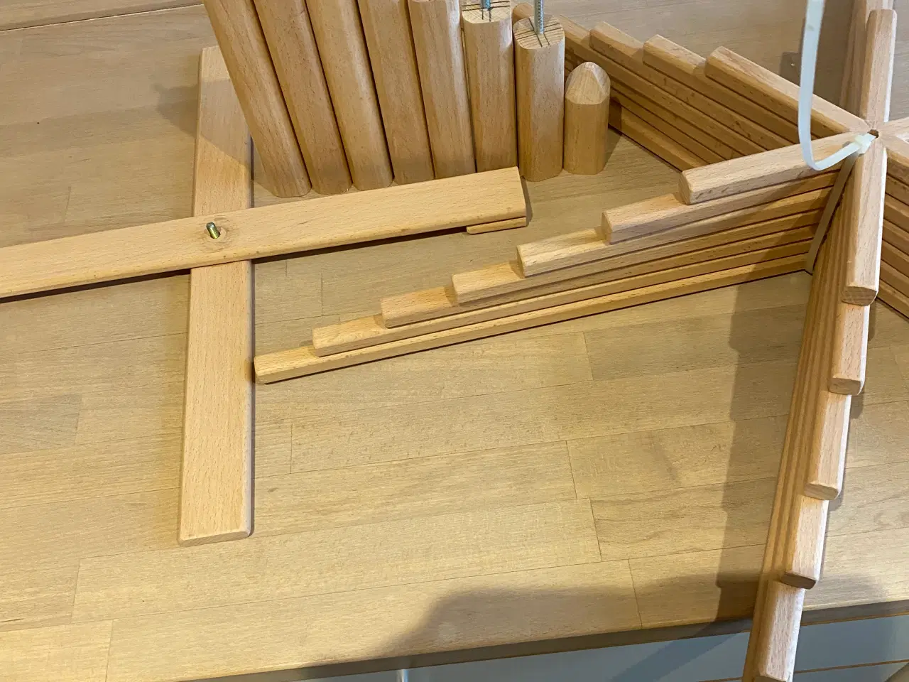 Billede 5 - DEKORATIONSTRÆ AF TRÆ