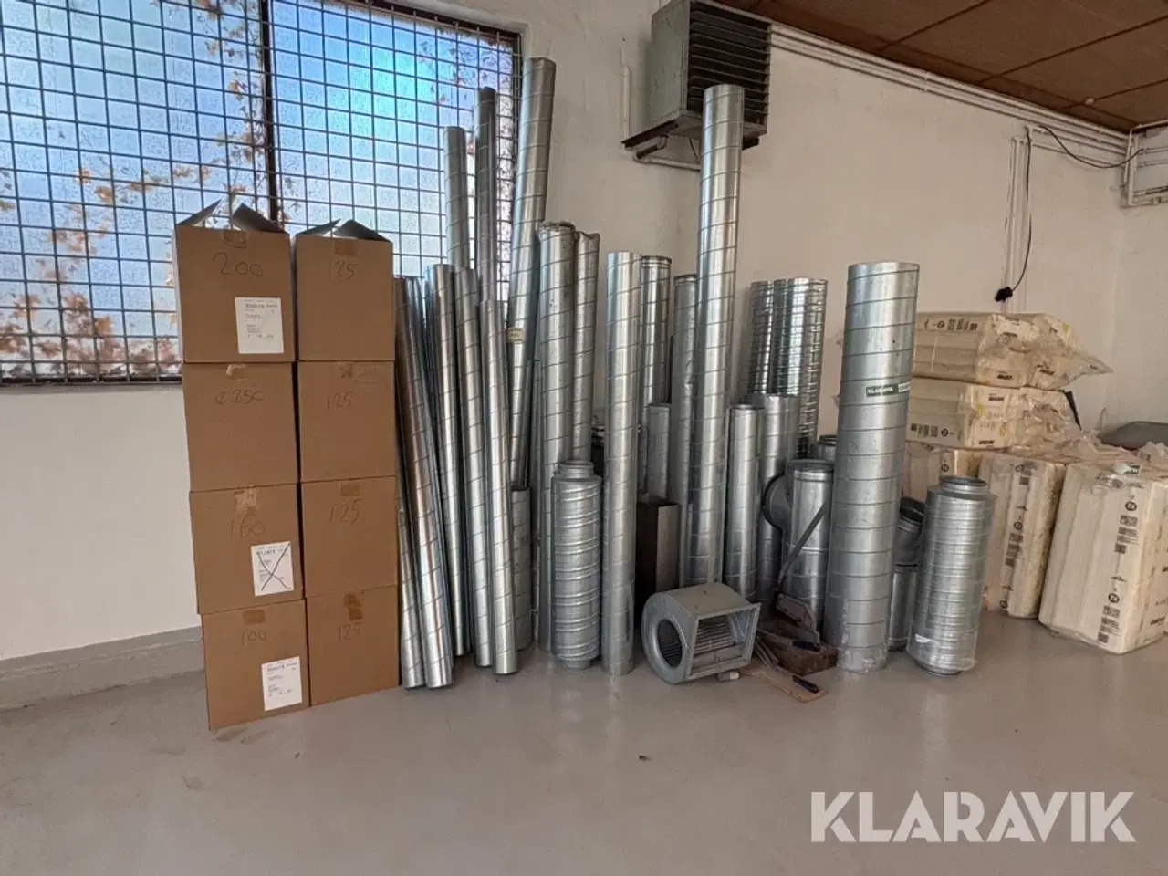 Billede 2 - Ventilationsrør og motor