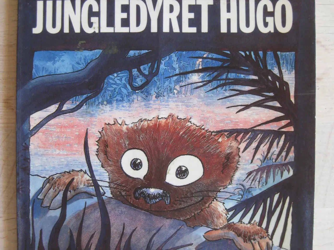 Billede 2 - Jungledyret Hugo bøger ;-)