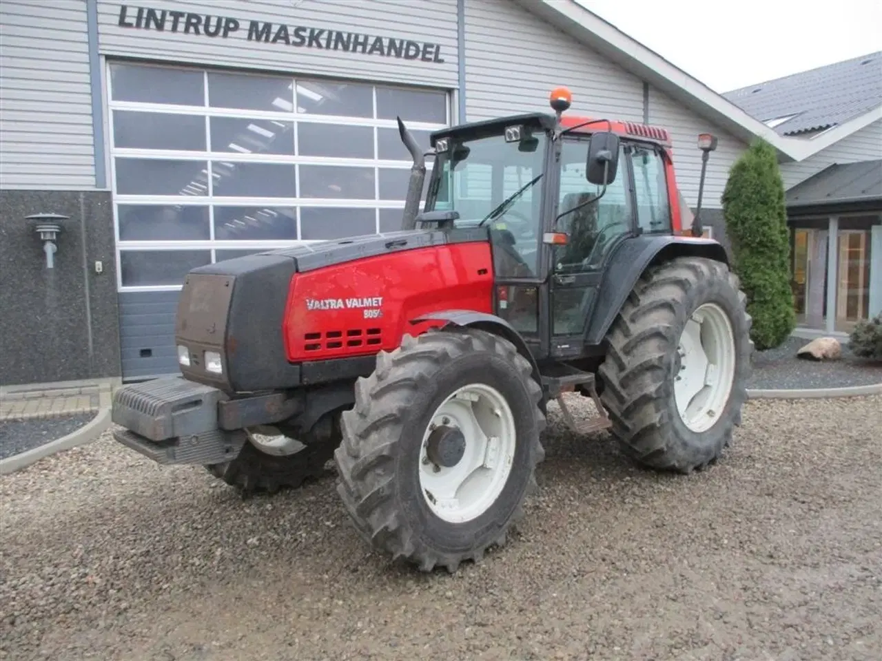 Billede 2 - Valmet 8050