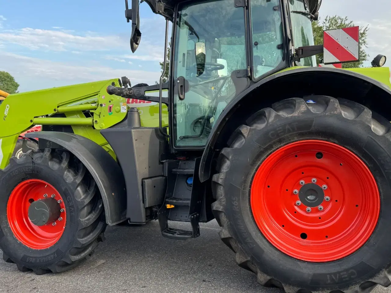 Billede 6 - CLAAS ARION 650 KUN 4600 TIMER OG FULD AFFJEDRING!