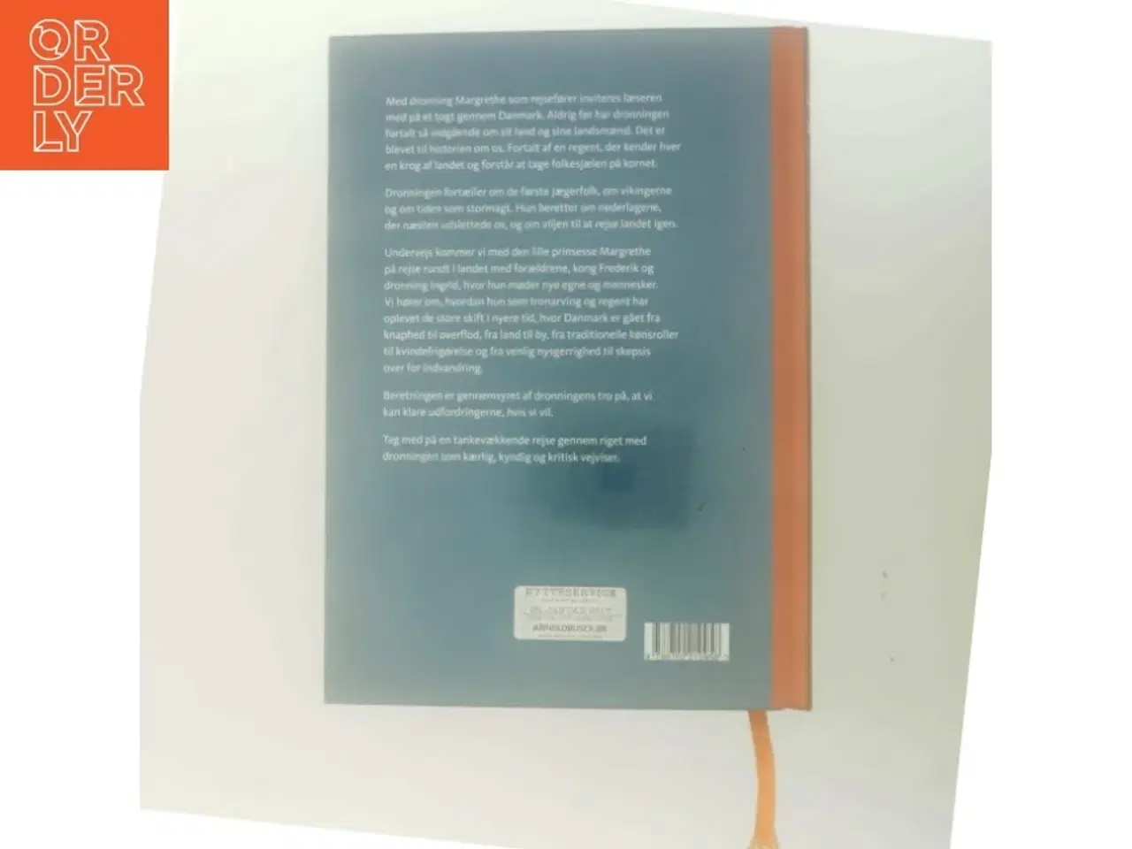 Billede 3 - De dybeste rødder : dronningen fortæller om Danmark og danskerne af Thomas Larsen (f. 1964) (Bog)