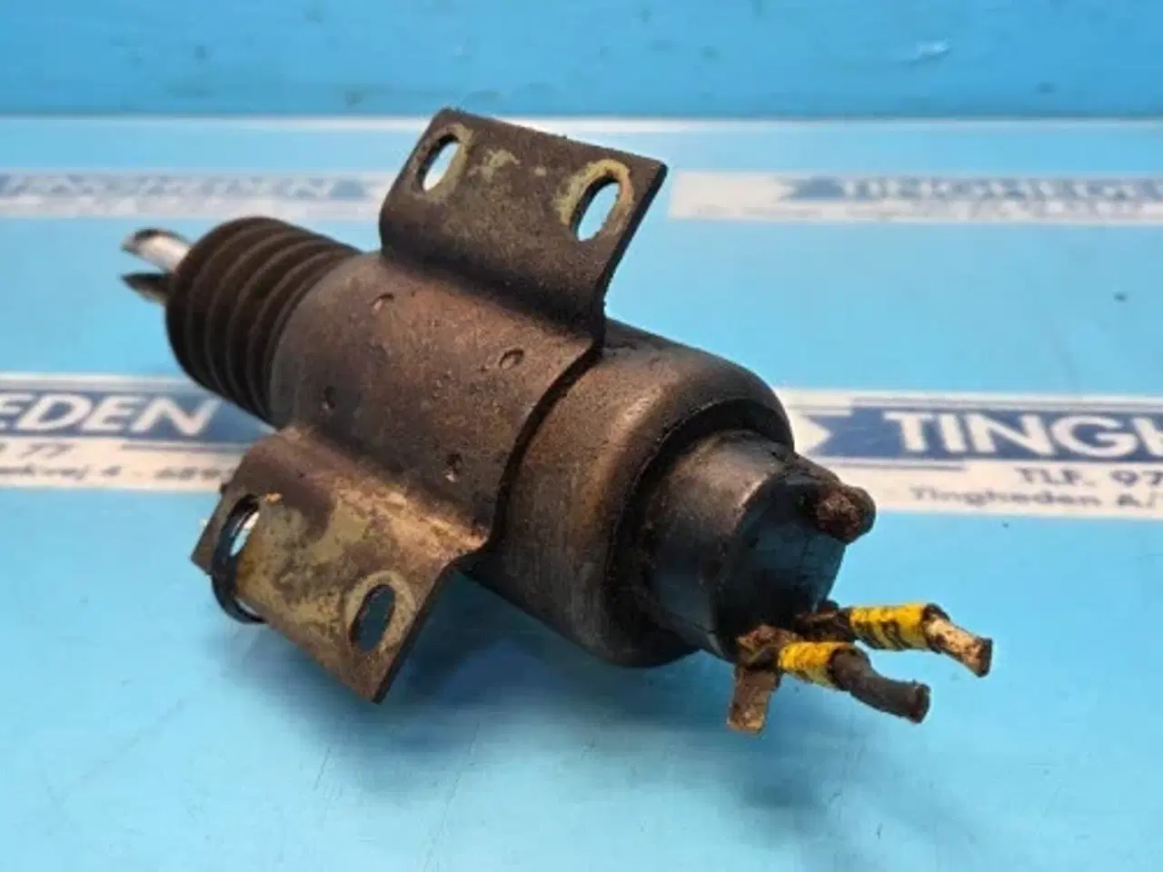 Billede 3 - New Holland FX38 Magnetventil 84038194