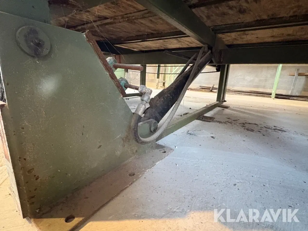 Billede 8 - Vendeborde med hydraulik station 2 borde.