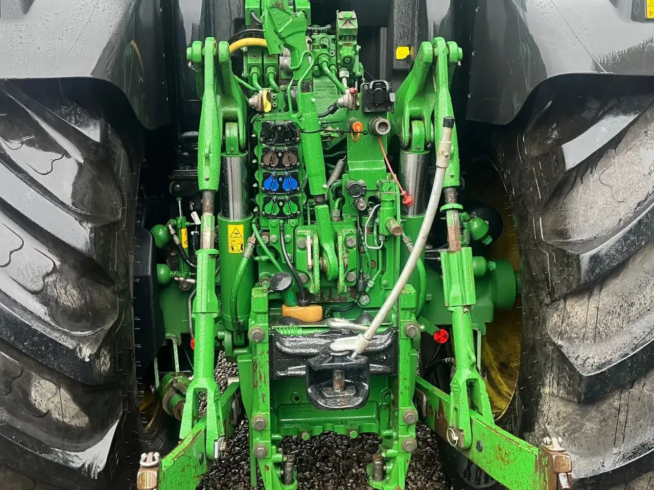 Billede 5 - John Deere 6215R Med frontlift 50KMT