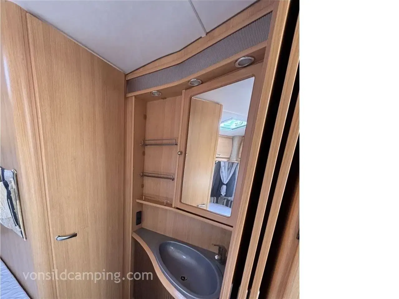 Billede 10 - 2005 - T.E.C. Travel King 460 TDF