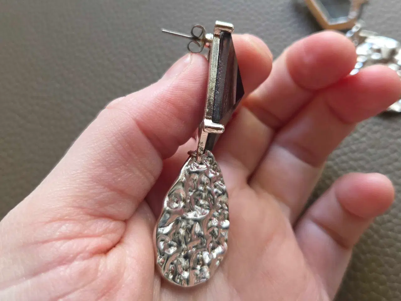 Billede 10 - Vila grey stone øreringe