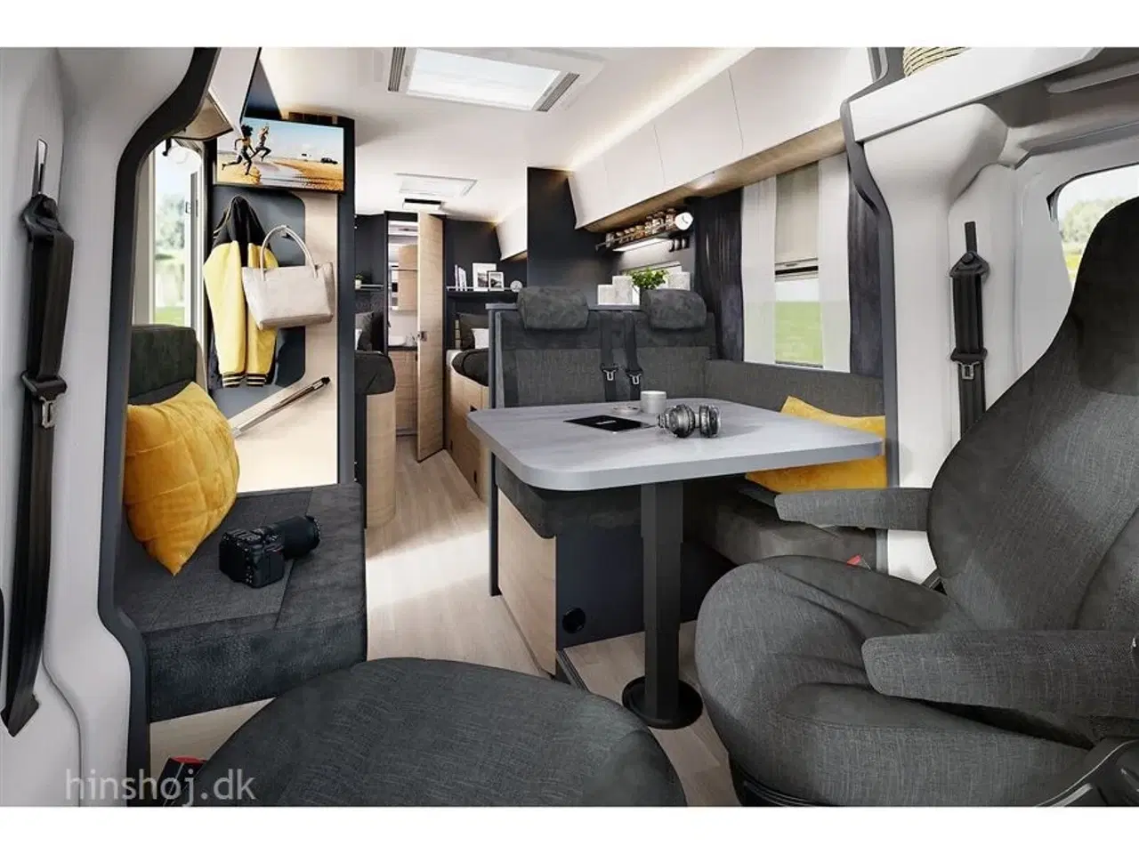 Billede 5 - 2026 - Hobby   Lækker Autocamper med lave enkelsenge og stort toiletrum med særskilt brusekabine fra Hinshøj Caravan.