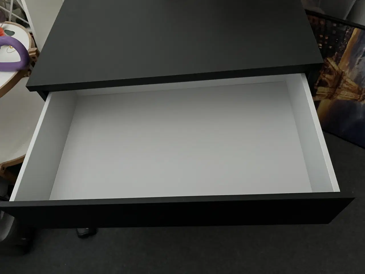 Billede 3 - Malm kommode med 3 skuffer