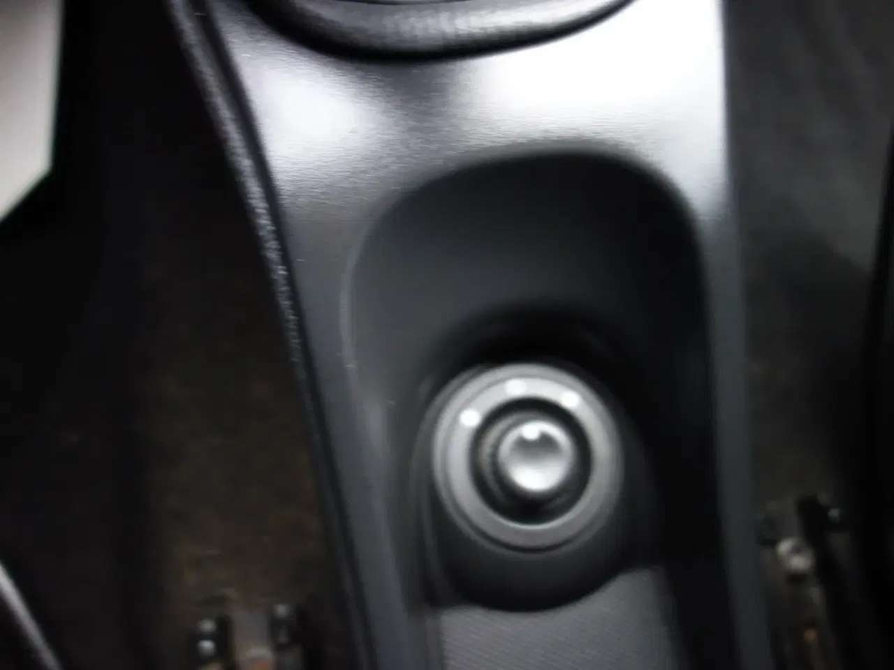 Billede 11 - Dacia Duster 1,2 TCe 125 Black Shadow Van