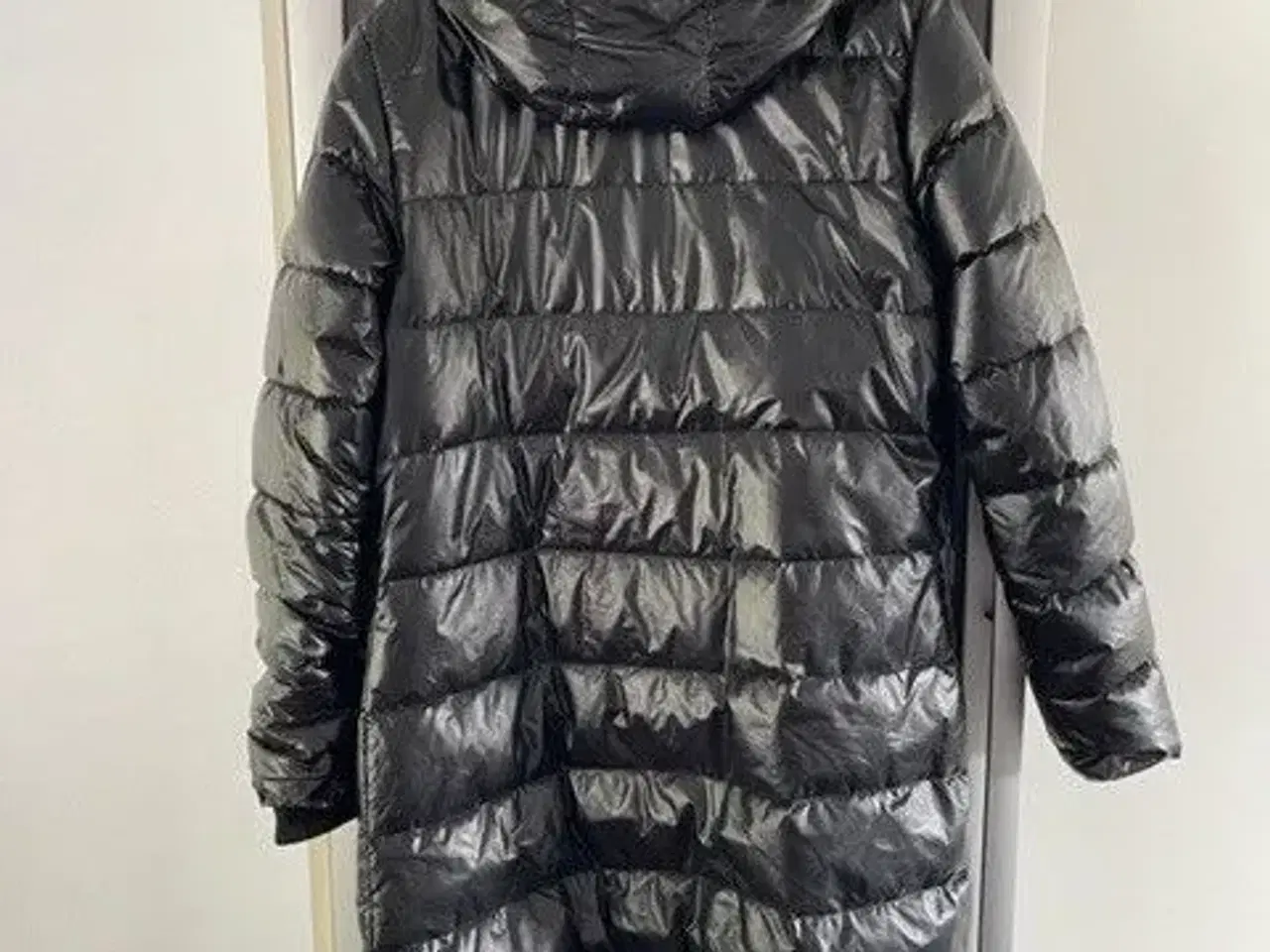 Billede 3 - Moncler frakke