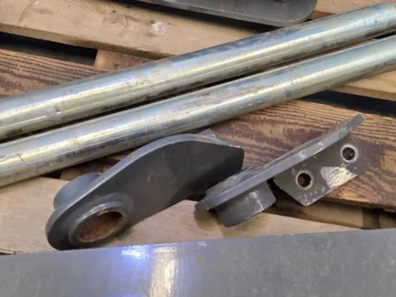 Billede 11 - New Holland B115C Pallegafler Kit 87310367