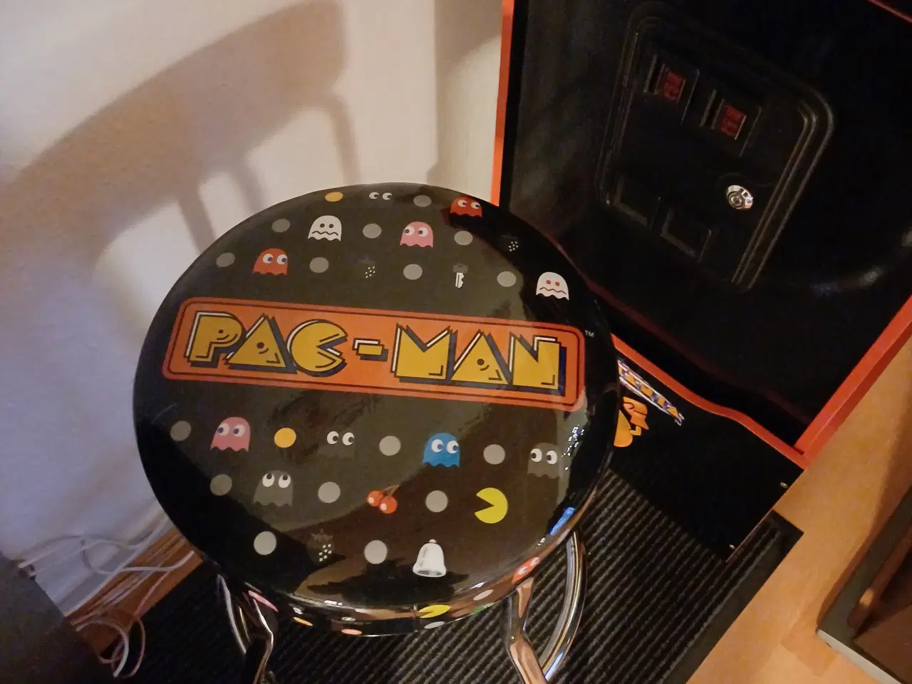 Billede 2 - Arcade1up  pacman med stol.