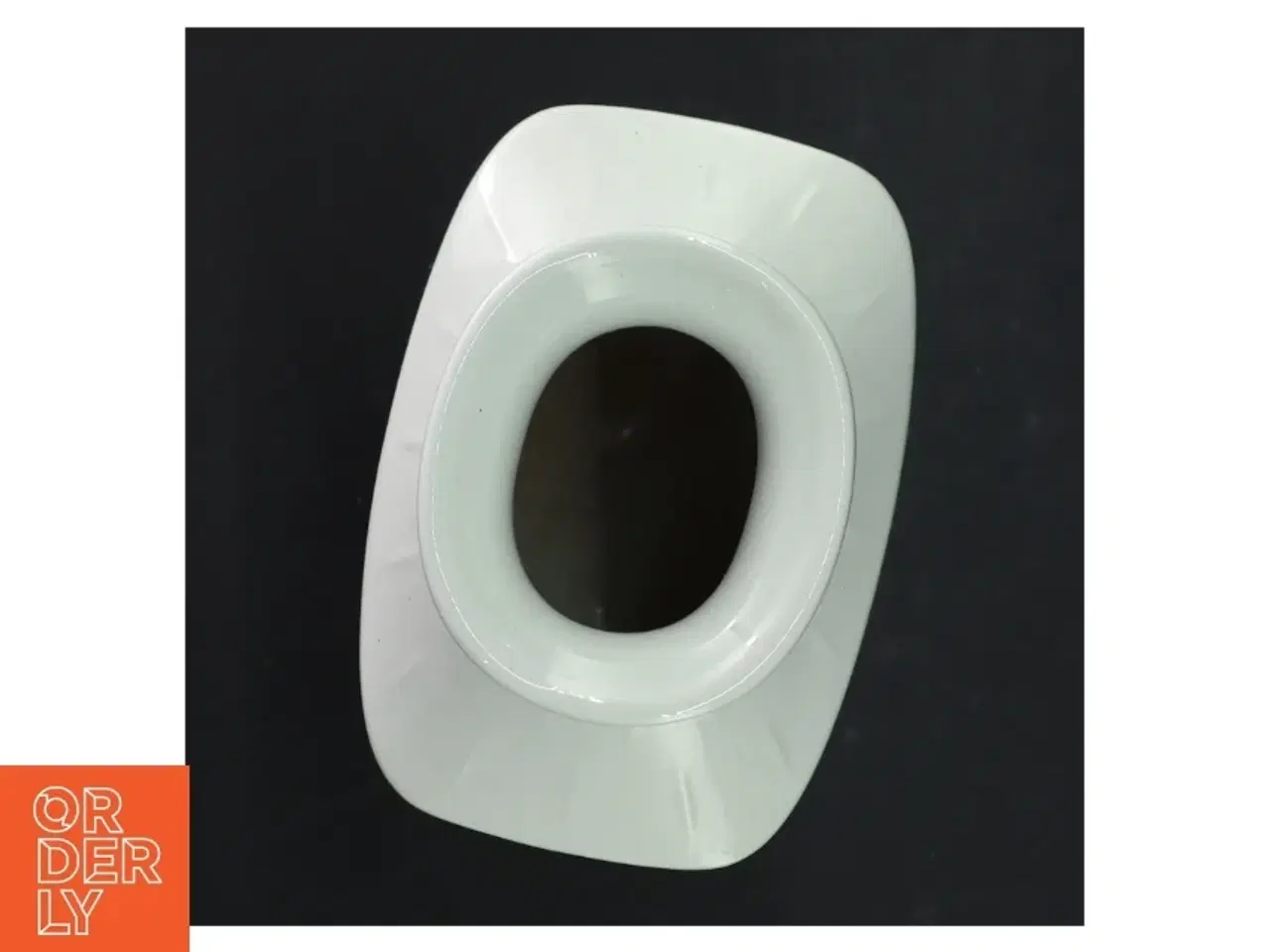 Billede 4 - Hvid porcelænsvase fra Rrstrand (str. 23 cm lang. 13 x 8 cm)